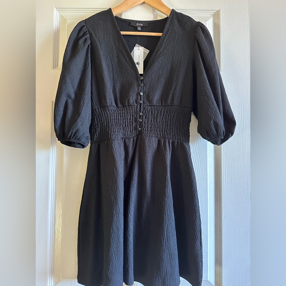Black dress with puffy sleeve, size small